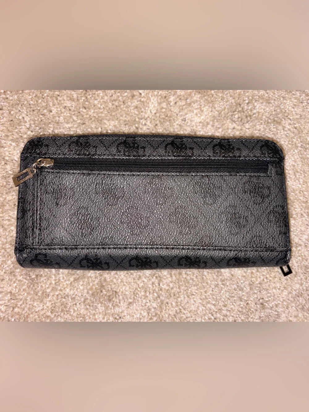 Guess wallet black